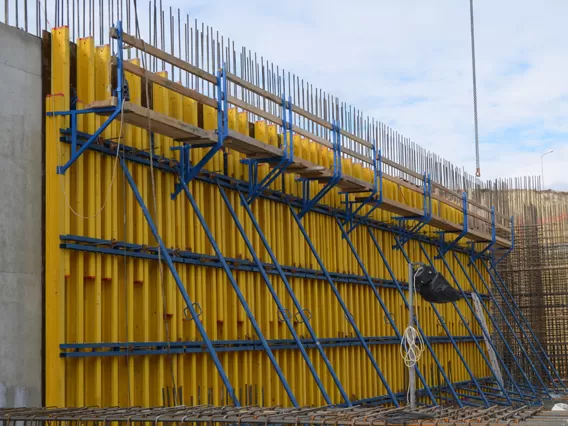 WOODEN GIRDER FORMWORK SYSTEM